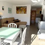 Two-bedroom With Seasonal Pool At Mobydick Lägenhet