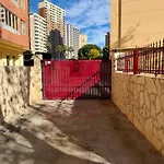 Two-bedroom With Seasonal Pool At Mobydick Lägenhet Benidorm