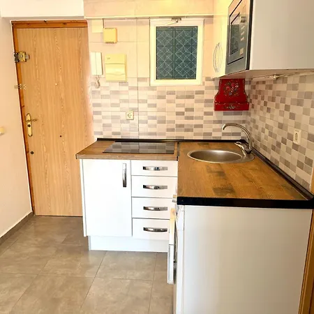 Two-bedroom With Seasonal Pool At Mobydick Apartamento