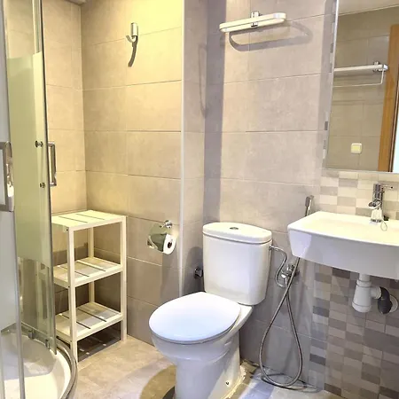 Two-bedroom With Seasonal Pool At Mobydick * Benidorm