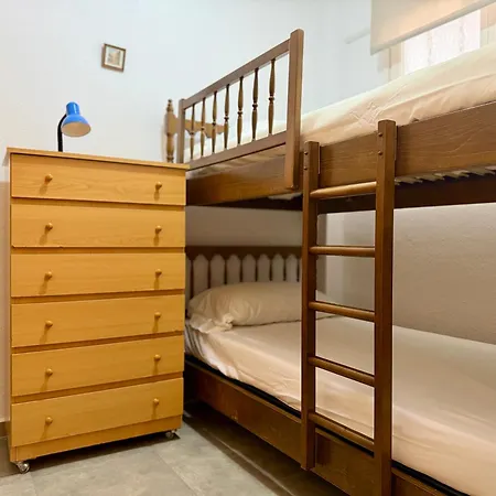 Lägenhet Two-bedroom With Seasonal Pool At Mobydick Benidorm